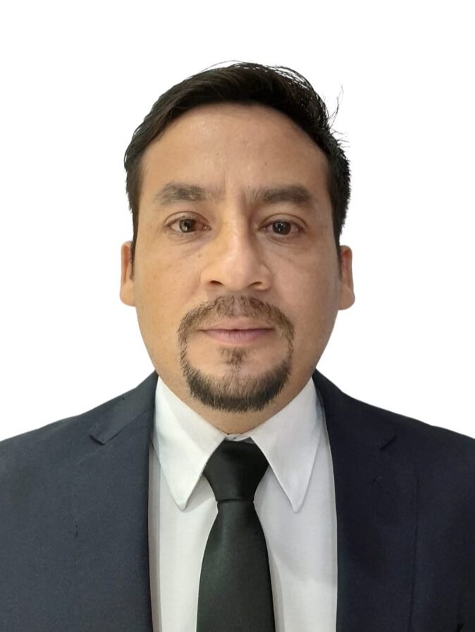 VicenteFounder CEO